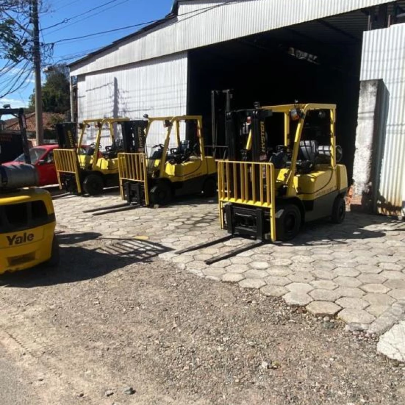 Empilhadeira Hyster ano 2023