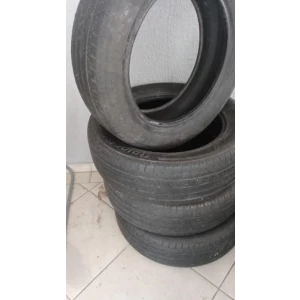 Pneu 225 x 60 x 18 Firestone