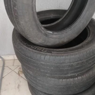Pneu 225 x 60 x 18 Firestone