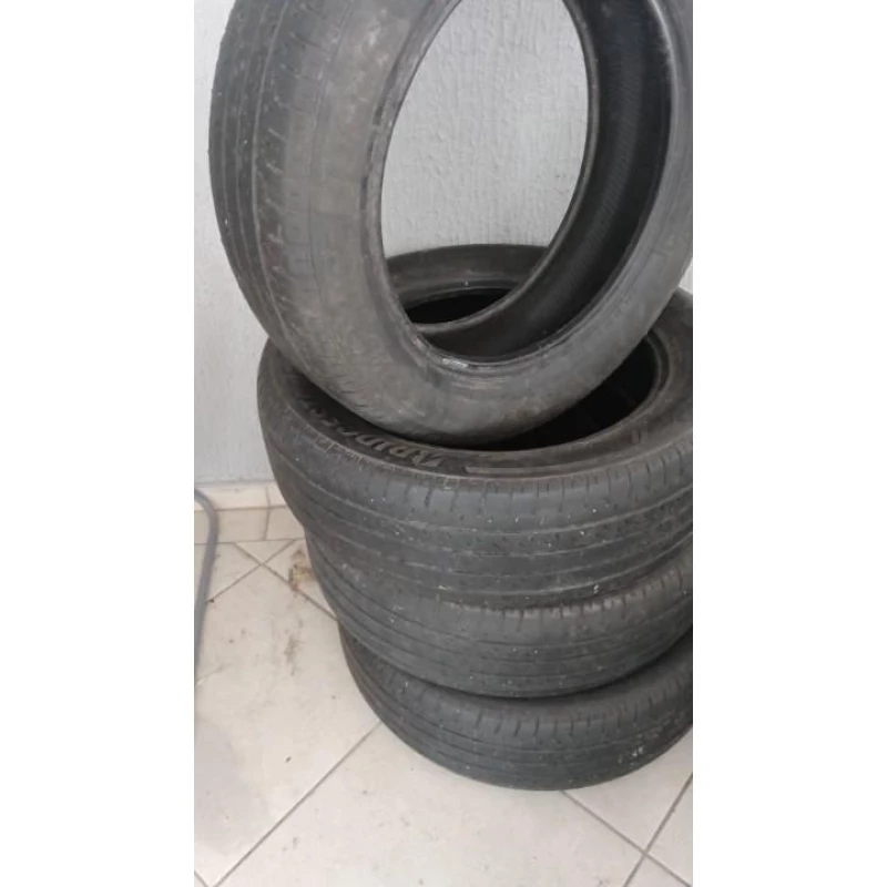 Pneu 225 x 60 x 18 Firestone